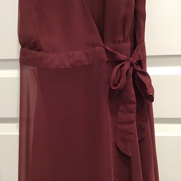 🔴WINE WRAP DRESS BY FOREVER 21 EXCLUSIVE🔴🔴 - Picture 8 of 12
